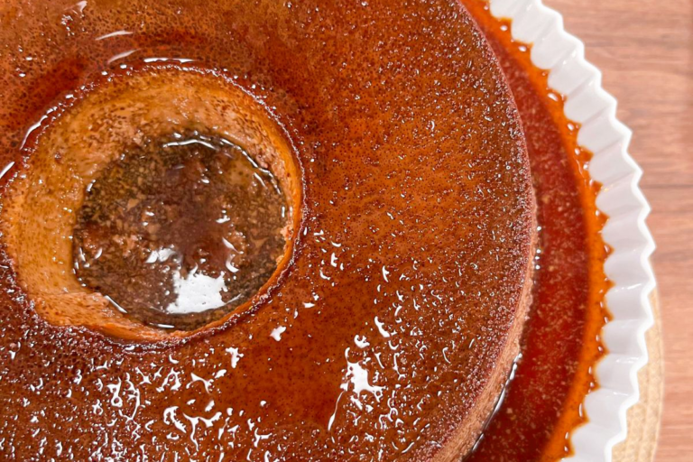 Aprenda a fazer um pudim de café delicioso