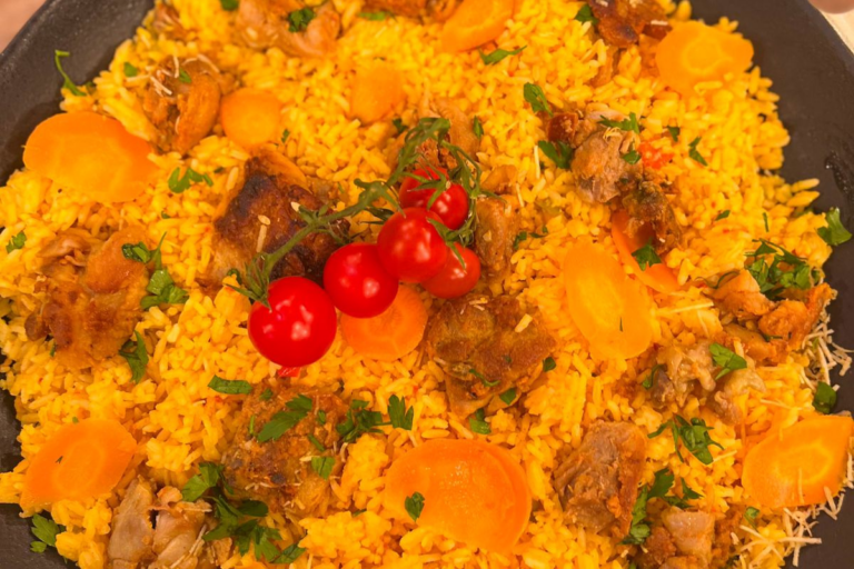 Receita super prática de galinhada na panela de pressão