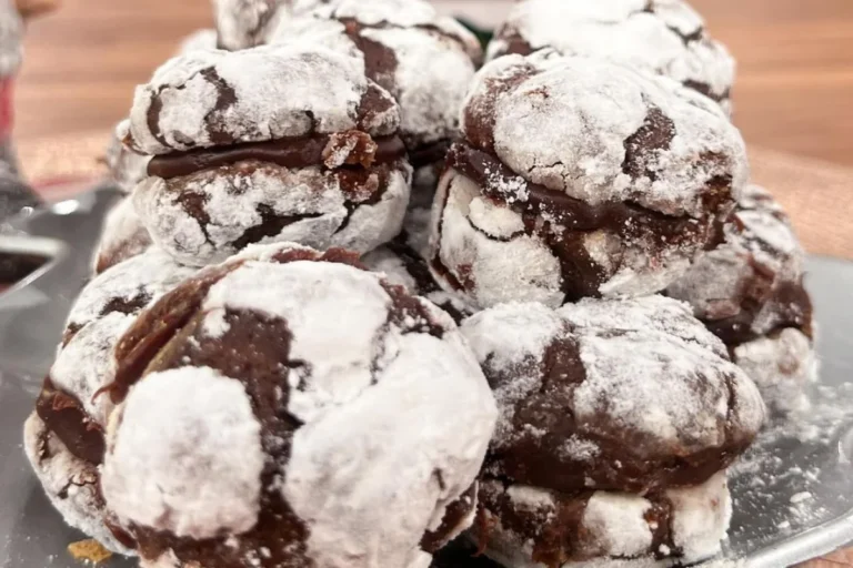 Aprenda a preparar crinkles: cookies craquelados