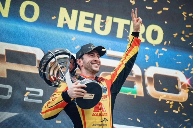 EXCLUSIVO: Gabriel Casagrande é bicampeão da Stock Car em Interlagos | Momento Velocidade