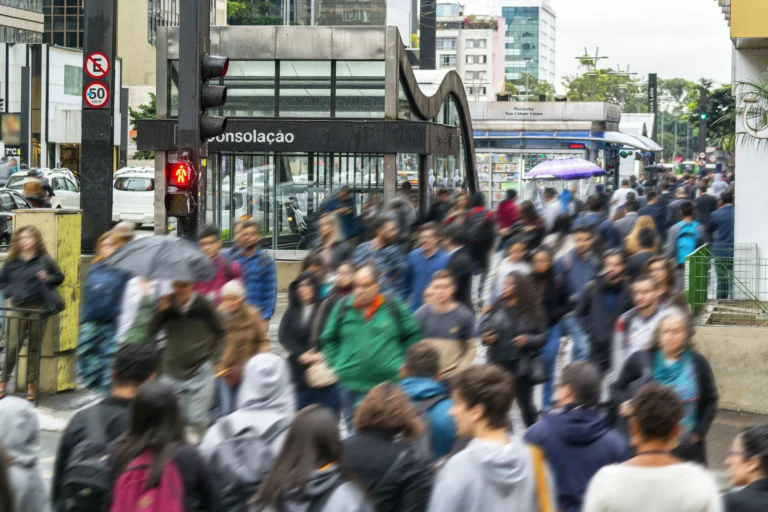 Diário das Ruas 2 | Episódio 1: Multidão e Solidão