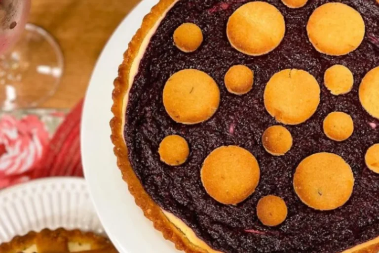 Crostata de ricota e frutas vermelhas