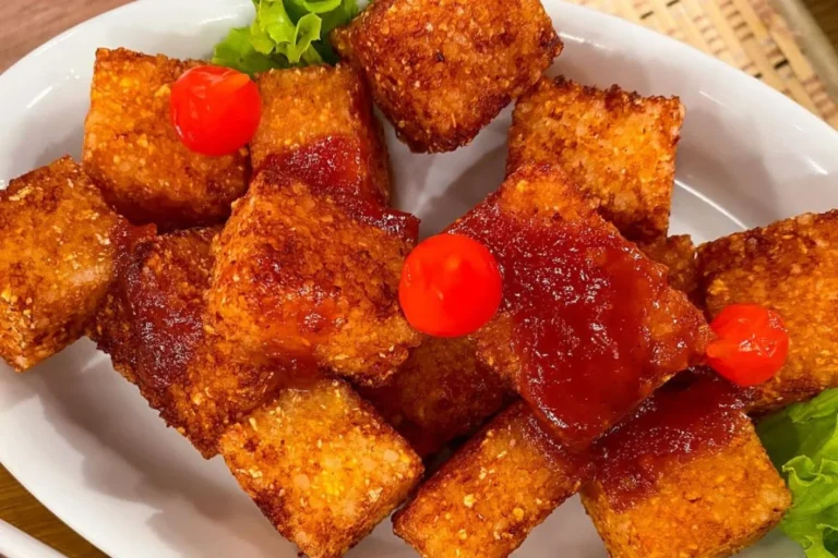 Dadinho de tapioca com cuscuz