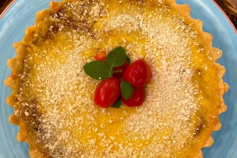 Empadão de carne com mandioquinha