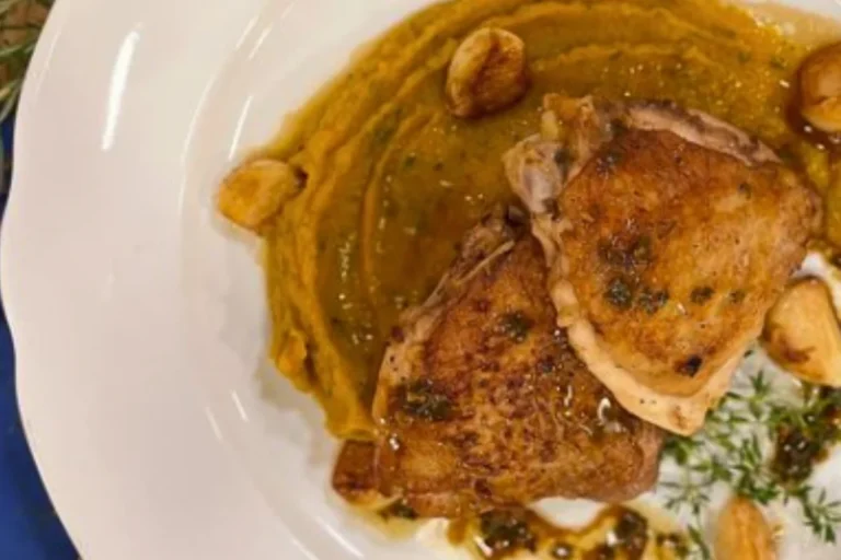 Sobrecoxa grelhada ao molho de alho e limão