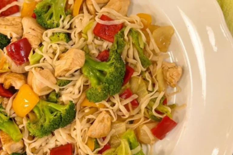 Yakisoba de frango low carb