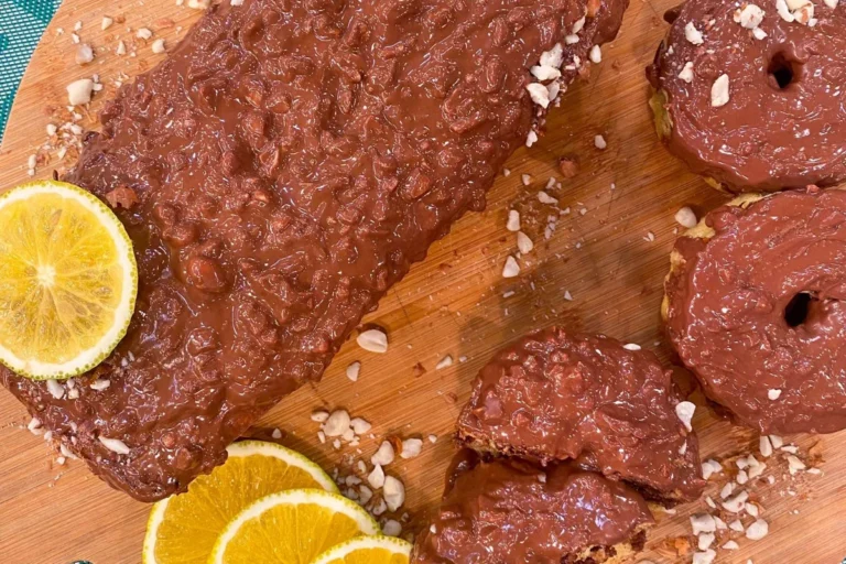 Bolo mármore para o café da tarde