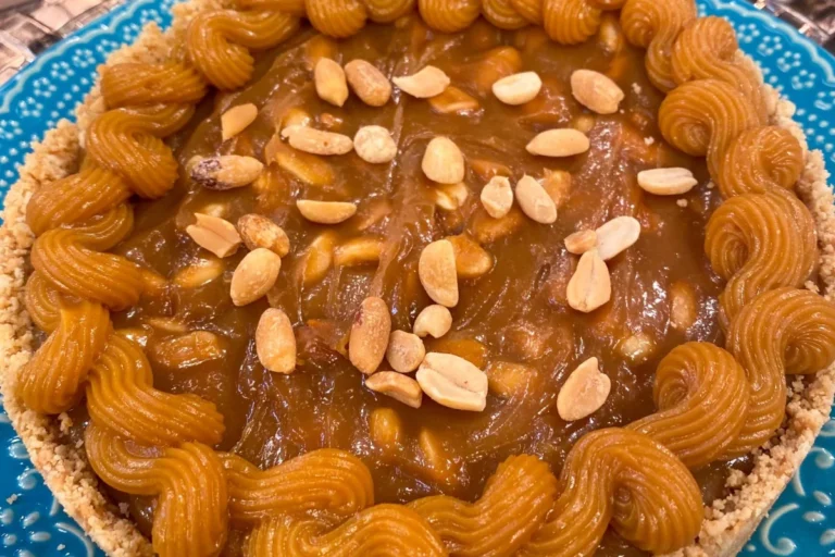 Torta pé de moça cremosa