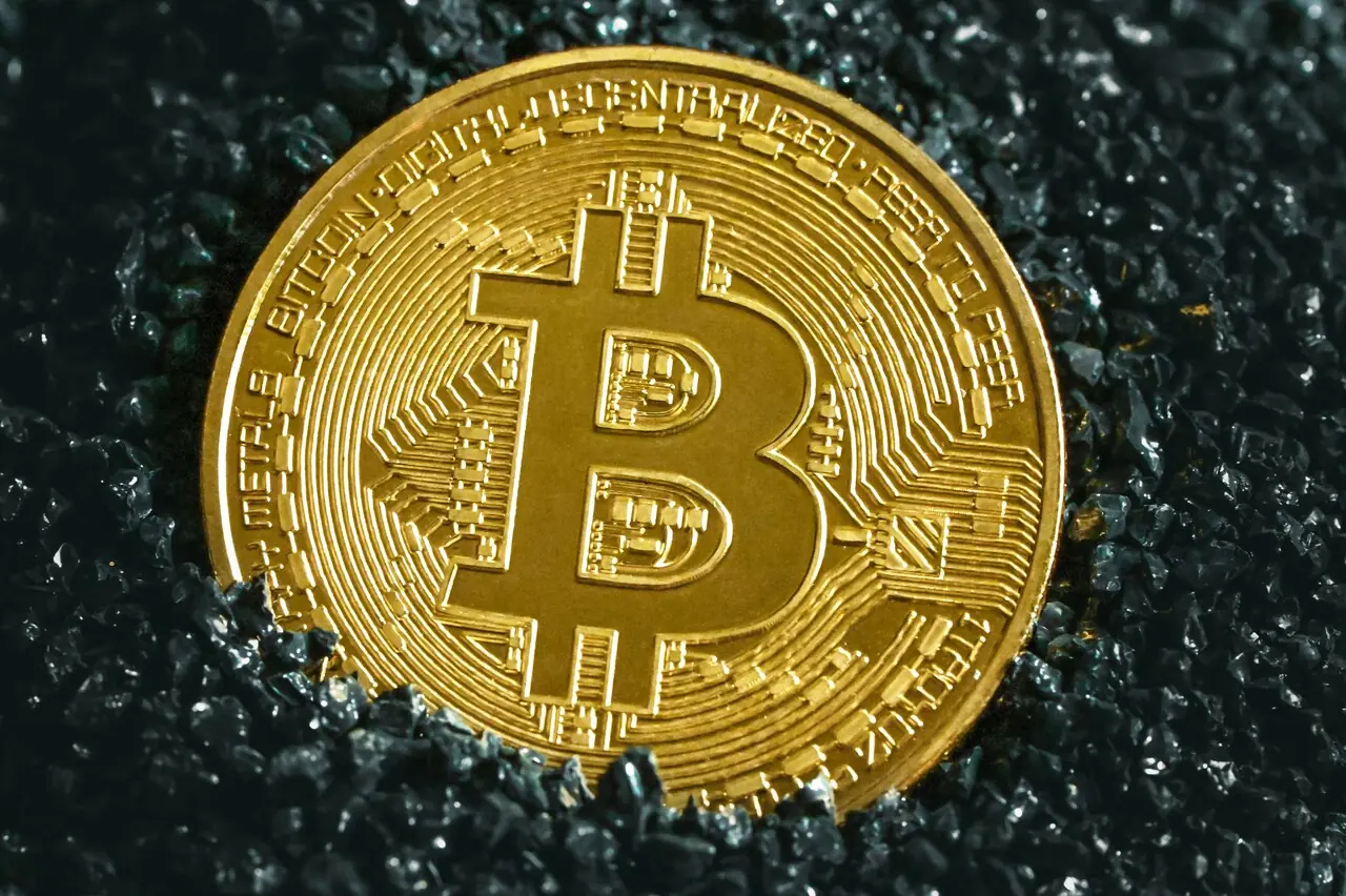 Como evoluiu o Bitcoin nos últimos anos - TV Gazeta - Você por perto. Tudo  certo!