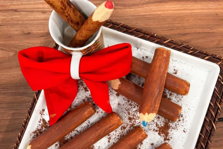 Saboroso e criativo lápis de biscoito