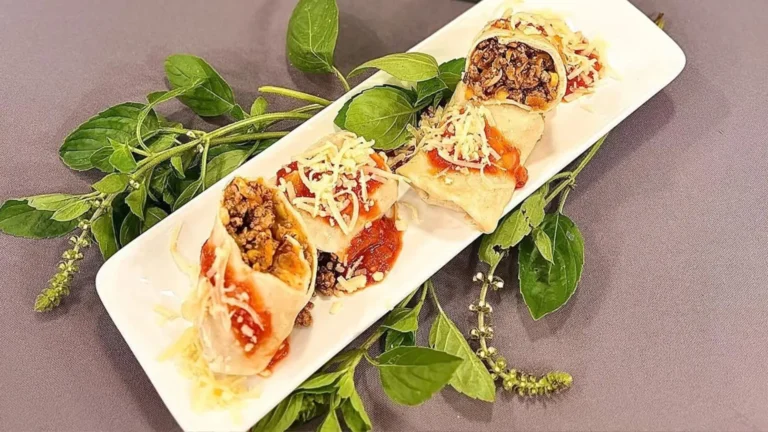 Deliciosa panqueca sem glúten com recheio de carne