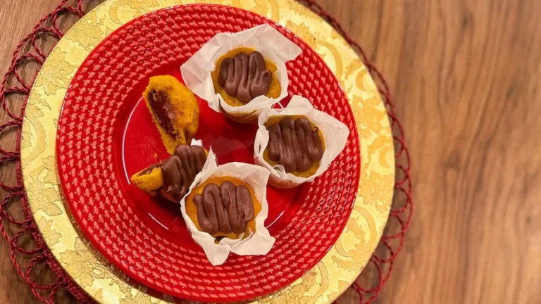 Maravilhoso cupcake de cenoura trufado