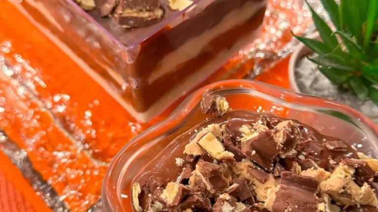 Delicioso pavê de bombom gelado