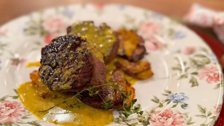 Delicioso filé ao molho de mostardas