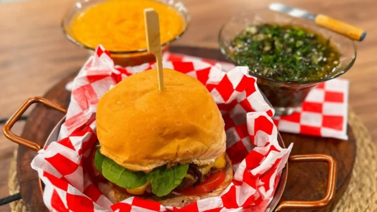 Aprenda a fazer um delicioso hambúrguer