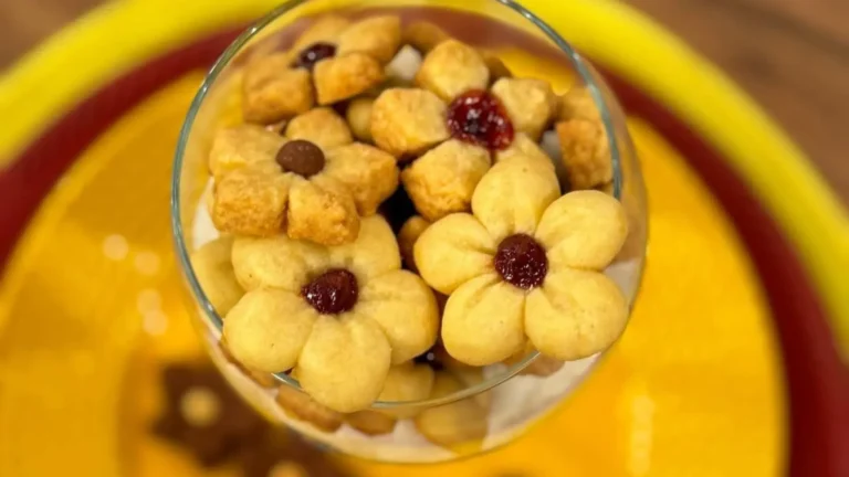 Saboroso e crocante biscoitos florais