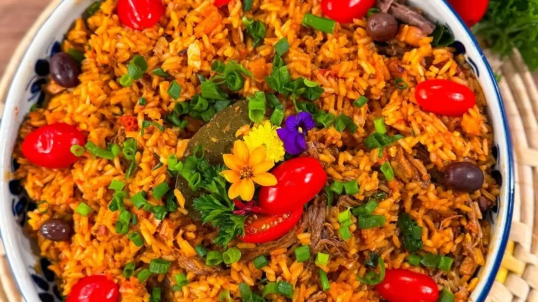 Delicioso e suculento arroz de fraldinha