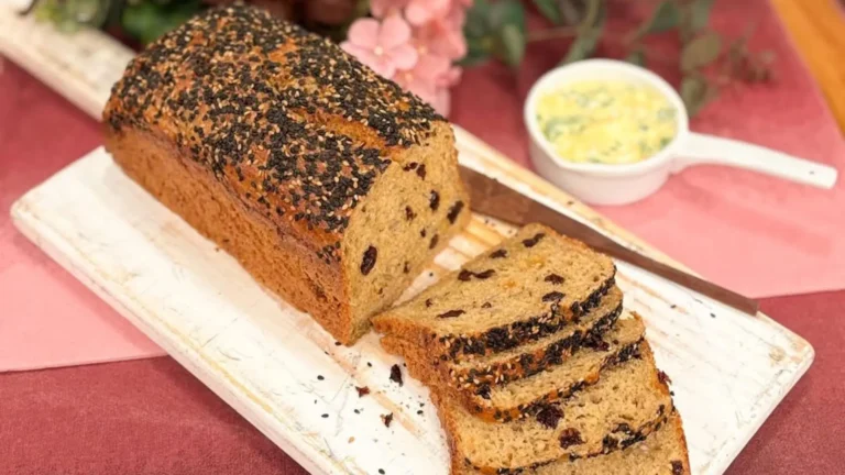 Delicioso frango com quiabo