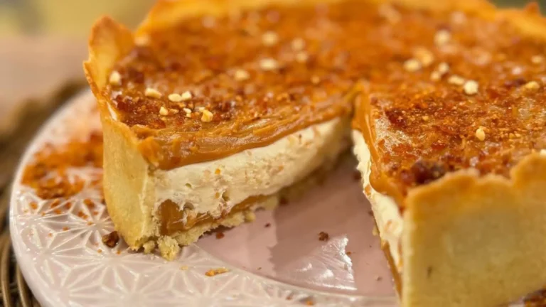 Maravilhosa torta de amendoim crocante