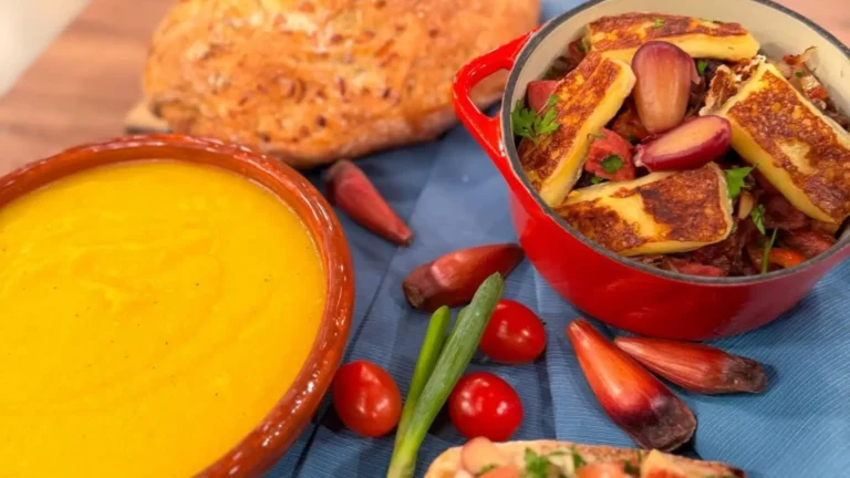 Delicioso pinhão com carne seca e purê de madioquinha