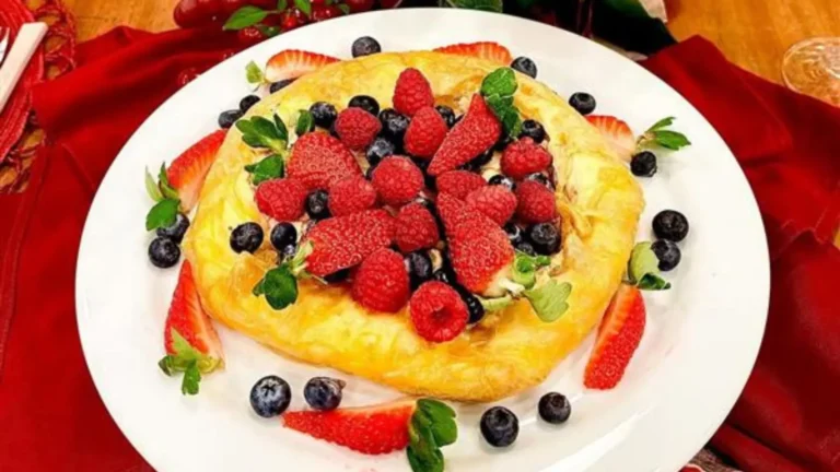 Torta fit de frutas vermelhas