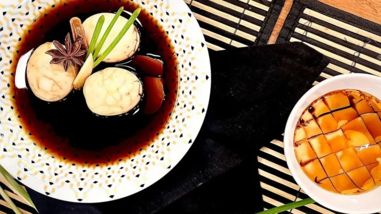 Ovo no vapor e Ovo marinado no chá