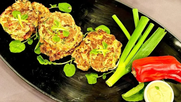 Tempurá de atum com abobrinha e Molho de iogurte