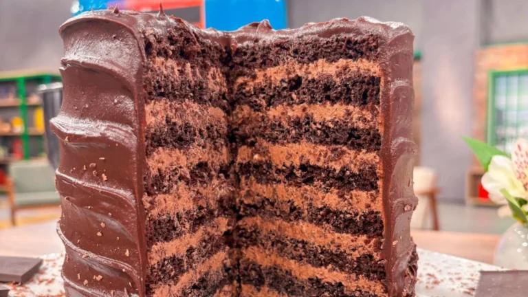 Um clássico do cinema! Bolo de chocolate da Matilda!