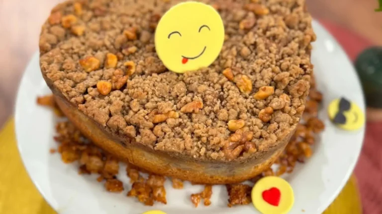 Cuca cremosa de banana com doce de leite!