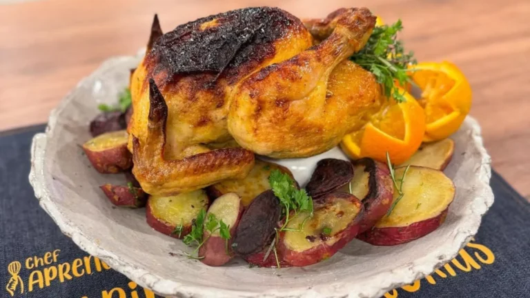 Irresistível frango assado com molho de laranja e mel