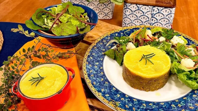 Escondidinho de lentilha com purê de couve-flor