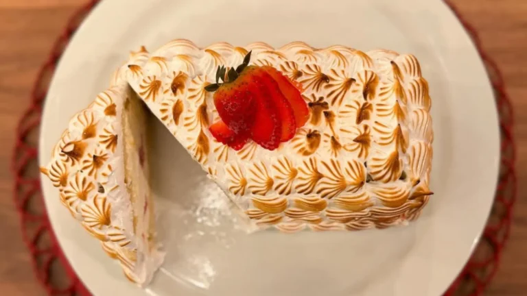 Sorvete assado crocante por fora e cremoso por dentro!