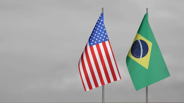 Imagem de capa representando o destaque: Brasil inicia processo de reciprocidade contra tarifas dos EUA
