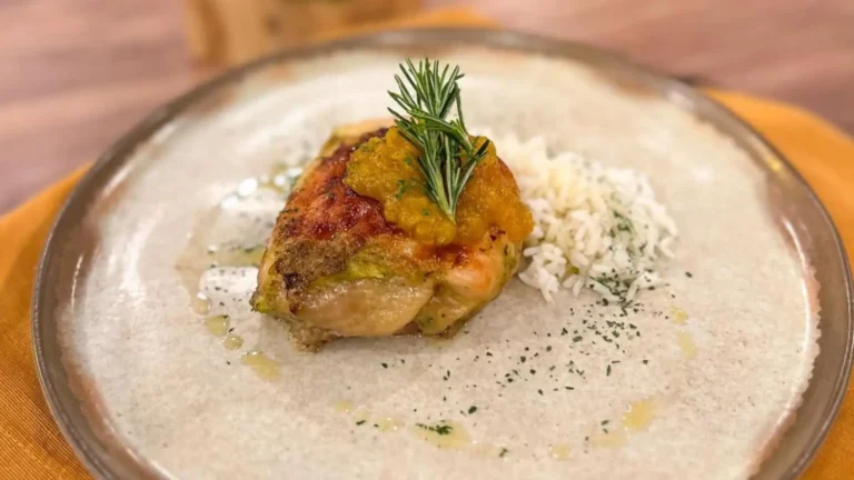 Deliciosa sobrecoxa com geleia especial