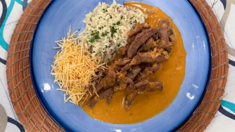 Delicioso Strogonoff de carne especial!