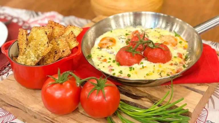 Shakshuka de tomate e Snack de massa de macarrão