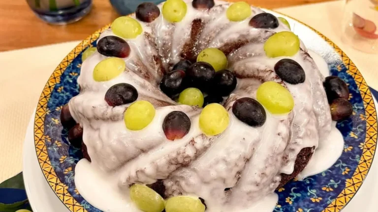 Bolo de cacau sem açúcar e sem leite