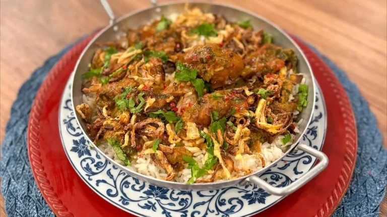 Aprenda a fazer uma galinhada indiana deliciosa e cheia de sabor