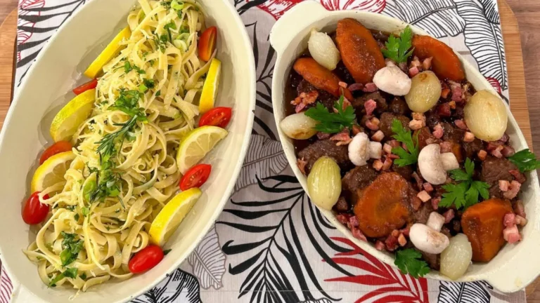 Talharim na manteiga com um picadinho francês