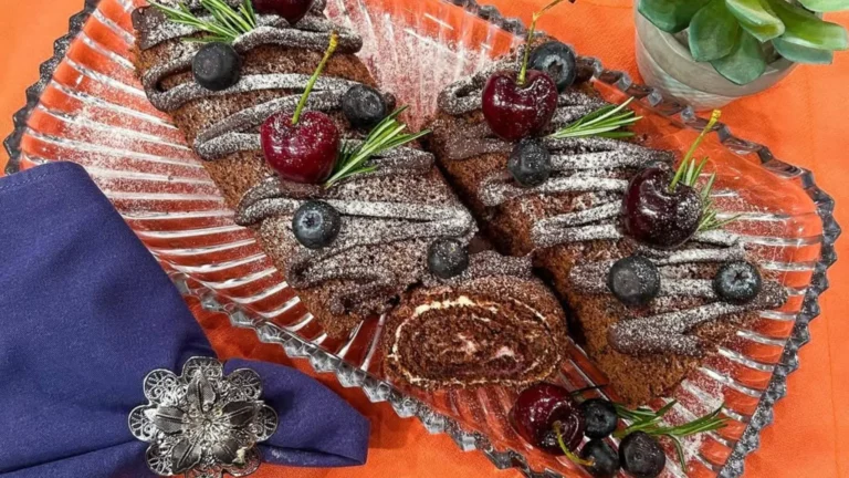 Aprenda a fazer esse delicioso Rocambole de Chocolate