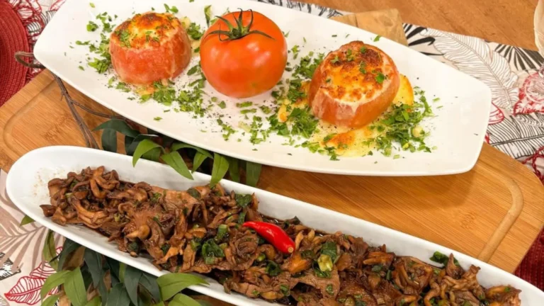 Imagem de capa representando a receita: Delicioso filé mignon suíno com tomates recheados!