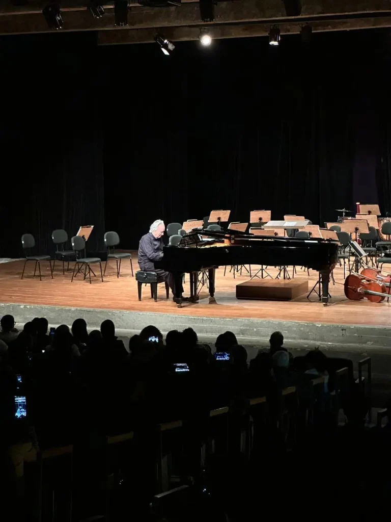 Confira o bate-papo especial com o maestro João Carlos Martins!