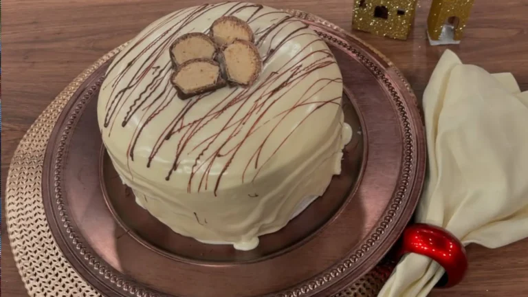 Confira esse macio bolo em formato de panetone