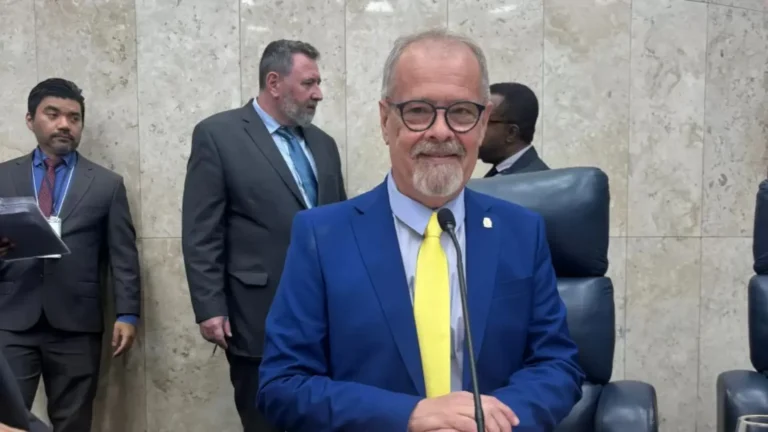 Ricardo Teixeira é reeleito para comandar a Câmara de Vereadores de SP