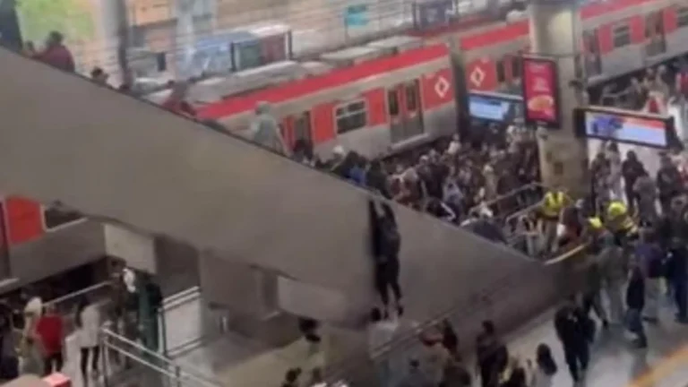 Acidente em escada rolante deixa 13 feridos no Brás