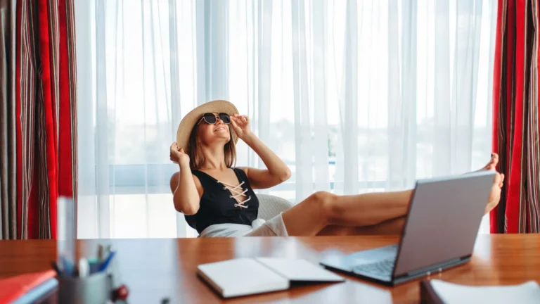 Imagem de capa representando o destaque: Dicas de segurança para ter tranquilidade nas suas férias