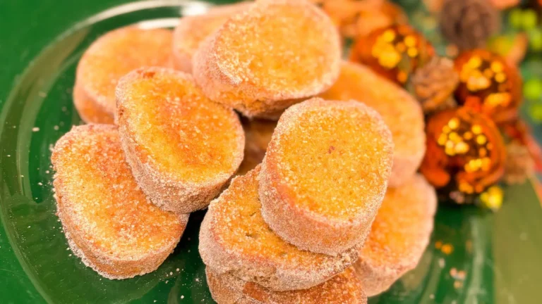 Aprenda a fazer uma deliciosa rabanada assada!