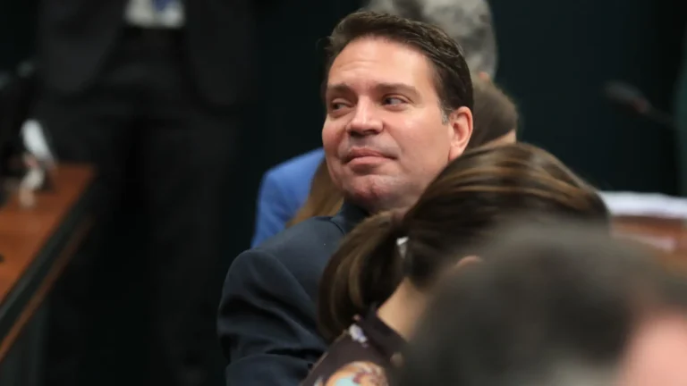 Cassação de Ramagem pode ser decidida pela mesa diretora da Câmara