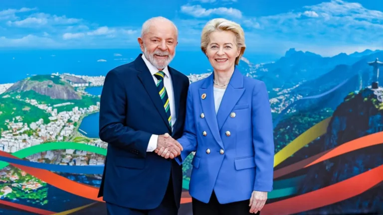 Imagem de capa representando o destaque: Lula vai se reunir com líderes da União Europeia