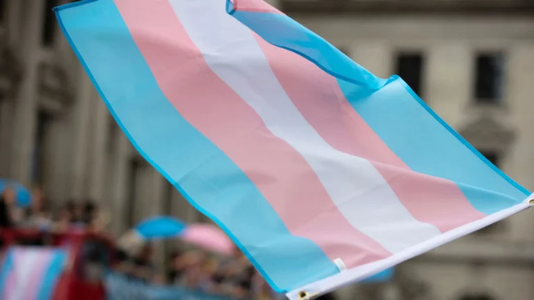 Brasil é o país que mais mata transexuais e travestis